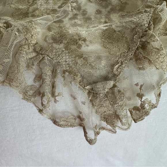 Sheer Lace-Detail Pillow Sham in Taupe and Cream - Picture 3 of 4